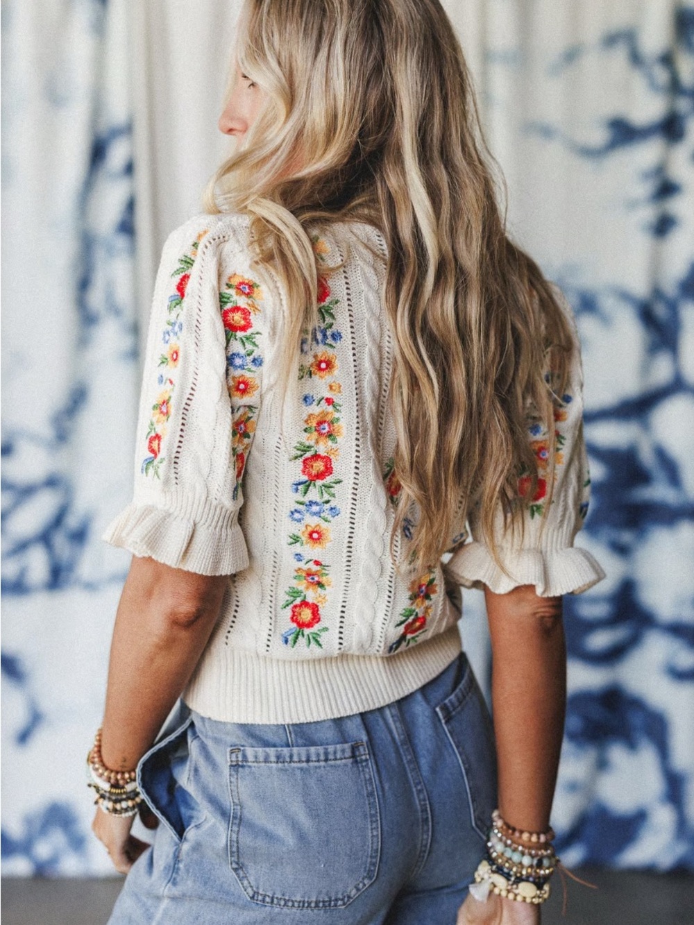 Boheme Embroidered Floral Knit Top medium $68 shirt sweater Anthropologie - Picture 2 of 5
